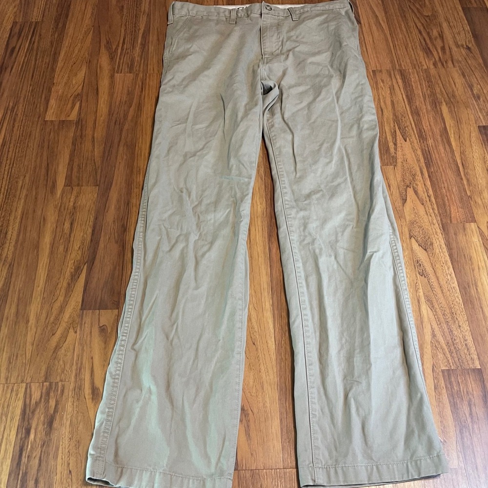 Eddie Bauer Legend Wash Chino Pants Mens 36x36 Classic Fit Khaki Tan Cotton